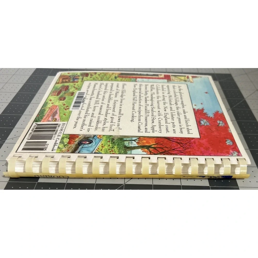 Coastal New England Fall Harvest COOKBOOK Plastic Comb Sherri‎ Eldridge